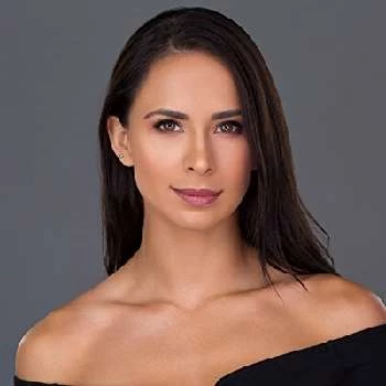Johanna Restrepo - Birthday, Bio, Wiki, Family, Networth & More
