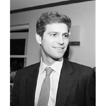 John de Menil - Age, Bio, Birthdate, Family, Networth & More