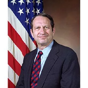 John Deutch - Age, Bio, Birthdate, Family, Networth & More