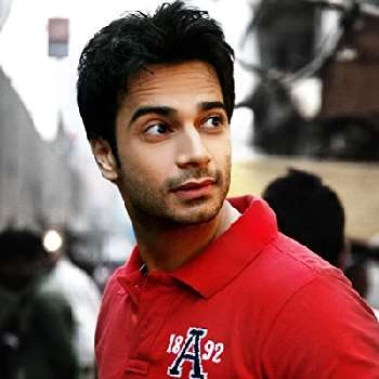 Johnny Baweja - Age, Bio, Birthdate, Family, Networth & More