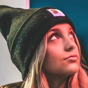 Colette Johnson - Adderess, Bio, Birthdate, Family, Wiki & More