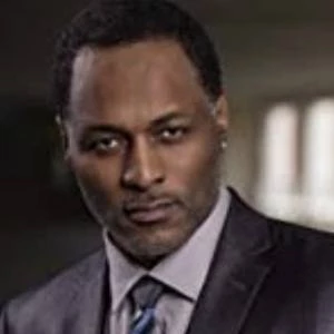 Javon Johnson - Family, Bio, Birthday, Family, Income & More