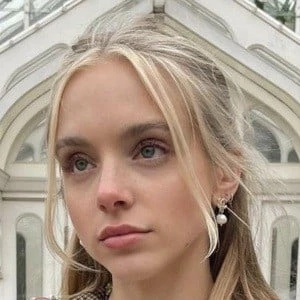 Casimere Jollette Biography
