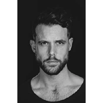 Jonathan Holby Biography