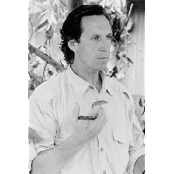 Jonathan Hyde Biography
