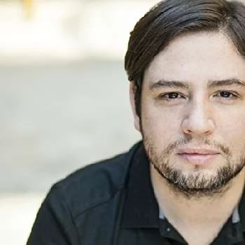 Jonathan Lisecki - Age, Bio, Birthdate, Family, Networth & More