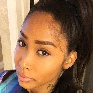 Apryl Jones Biography