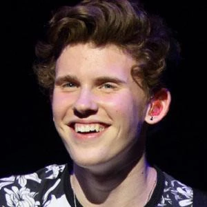 Levi Jones - Age, Height, Birthdate, Family, Wiki & More