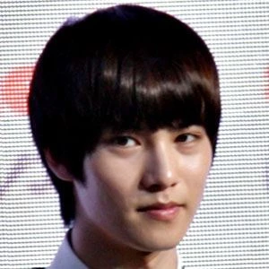Lee Jong-hyun Biography