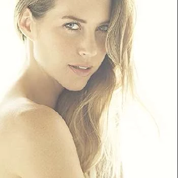 Joni Kempner - Family, Bio, Birthday, Family, Income & More