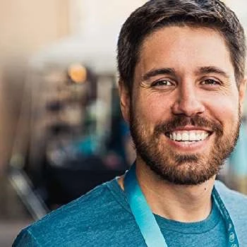 Jonnie Stapleton - Age, Bio, Birthdate, Family, Networth & More