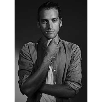 Jono Bergmann Biography