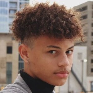 Jordan Burchett - Family, Bio, Wiki, Dat of Birth, Networth & More