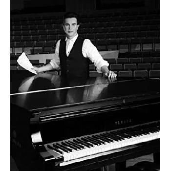 José Cantoral - Age, Bio, Birthdate, Family, Networth & More