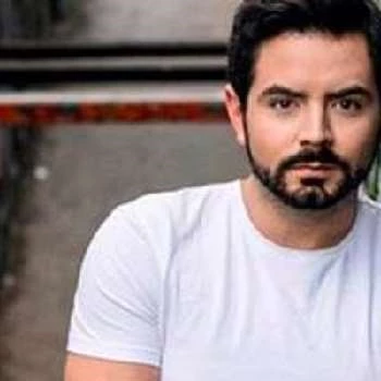 José Eduardo Derbez - Parents, Networth, Bio, Birthdate, Family Wiki & More