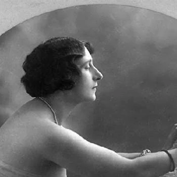 Josette Andriot - Wiki, Bio, Networth, Birthdate, Family & More