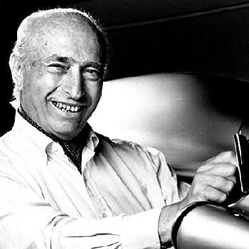 Juan Manuel Fangio Biography