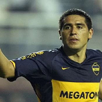 Juan Román Riquelme Biography