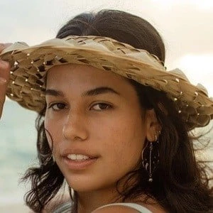 Ava Jules Biography