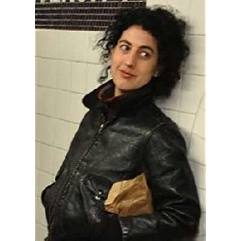 Julia Bloch - Age, Bio, Birthdate, Family, Networth & More