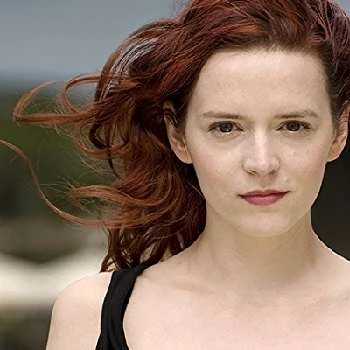 Julia Krynke Biography