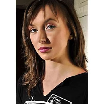 Julia Kuzina - Age, Bio, Birthdate, Family, Networth & More