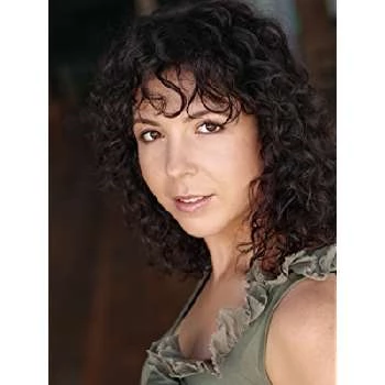 Julia Perri - Date Of Birth, Bio, Birthdate, Parents, Networth & More