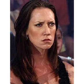 Julia Reilly - Age, Bio, Birthdate, Family, Networth & More