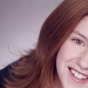 Julia Sinks Biography