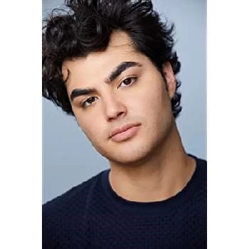 Julian Enriquez - Age, Bio, Birthdate, Family, Networth & More