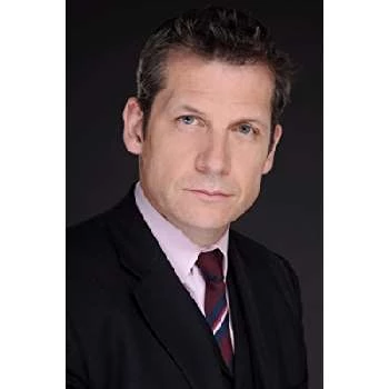 Julian Hayes - Age, Bio, Birthdate, Family, Networth & More