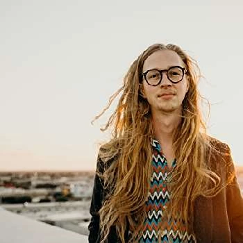 Julian Scherle - Age, Wiki, Birthdate, Bio, Networth, Family & More