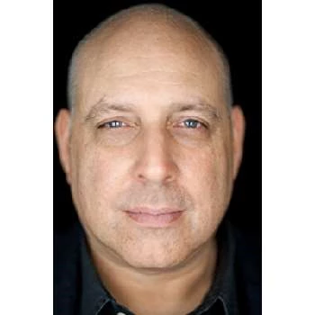 Julian Stone - Age, Bio, Birthdate, Family, Networth & More