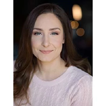 Juliana Bergstrom - Age, Bio, Birthdate, Family, Networth & More