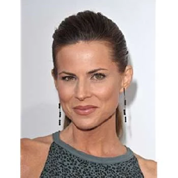 Julianne Morris - Age, Bio, Career, Family, Wiki, Networth & More