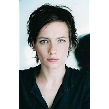 Julie-Anne Roth - Family, Bio, Wiki, Dat of Birth, Networth & More