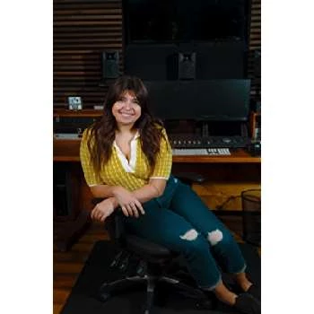 Julie Diaz - Age, Bio, Birthdate, Family, Networth & More