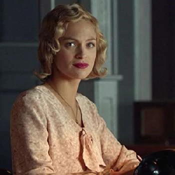 Julie Engelbrecht - Birthplace, Bio, Wiki, Birthday, Family, Networth & More