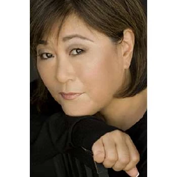 Julie Inouye - Height, Bio, Wiki, Family, Birthplace, Networth & More