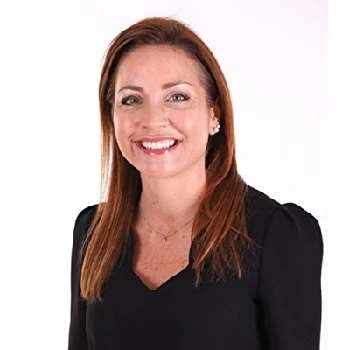 Julie Lechanteux Biography