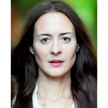 Julie McDonnell - Age, Bio, Birthdate, Family, Networth & More