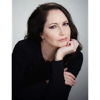 Julie Nolin - Age, Bio, Birthdate, Family, Networth & More