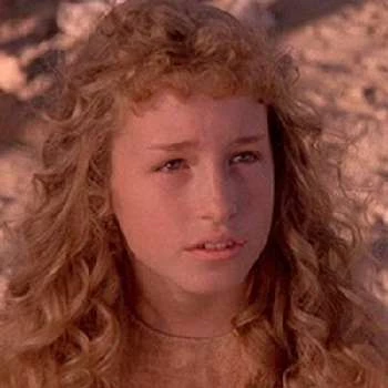 Juliette Caton - Age, Bio, Birthdate, Family, Networth & More