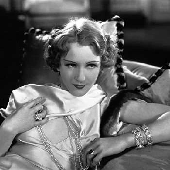 Juliette Compton - Networth, Biography, Birthdate, Family & More