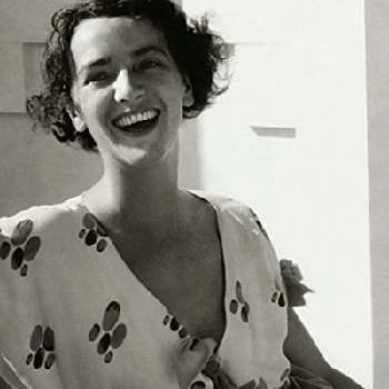 Juliette Crosby Biography
