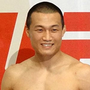 Chan Sung Jung Biography