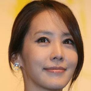 Kim Jung-eun - Family, Bio, Birthday, Family, Income & More