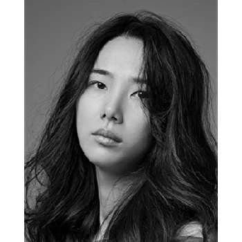 Jung Ga-hee - Age, Bio, Birthdate, Family, Networth & More