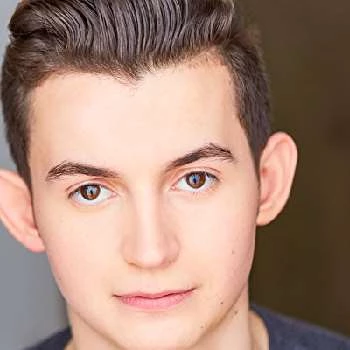 Justin Ryan Burns - Age, Bio, Birthdate, Family, Networth & More