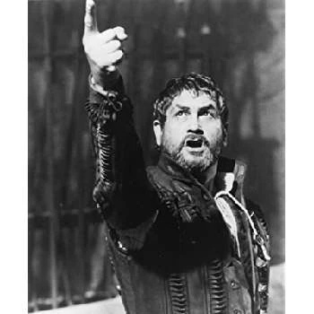 Justino Díaz - Height, Bio, Wiki, Family, Birthplace, Networth & More